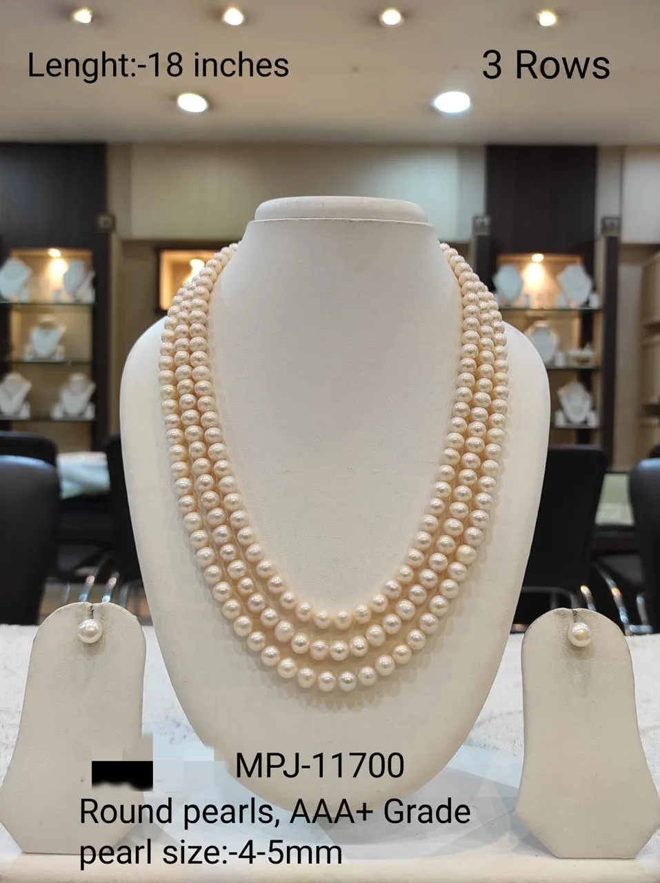 Three-row pearl necklace set — White