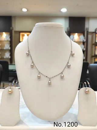White — Freshwater Pearl Teardrop Necklace Set