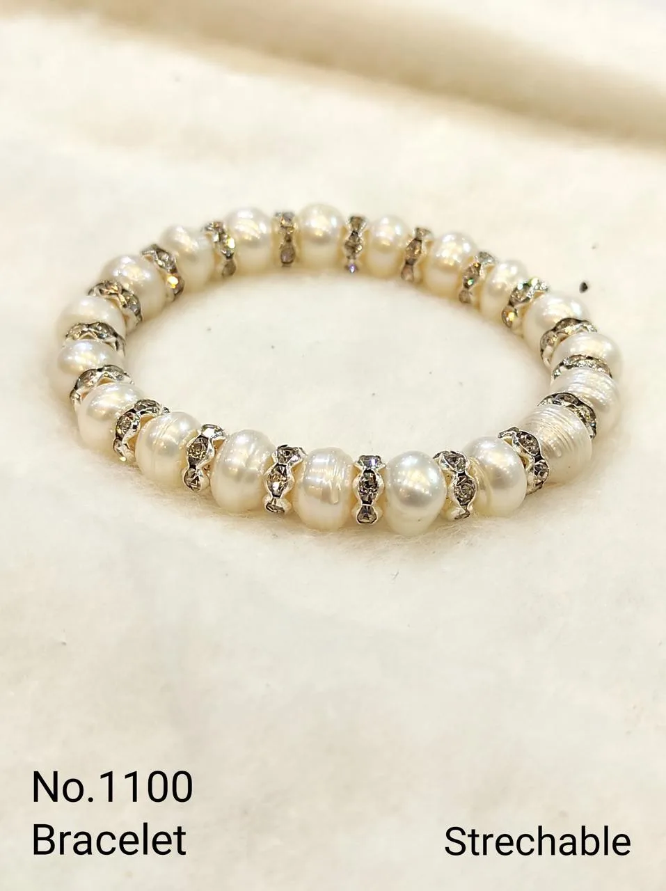 White — Freshwater Pearl Beaded Bracelet — White