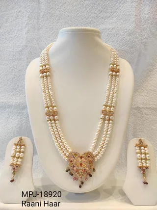 White & Gold — Freshwater Pearl necklace set