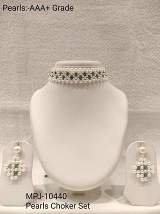 Green Lattice Pearl Choker Set