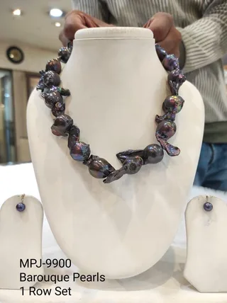 Black Baroque Pearl Necklace Set