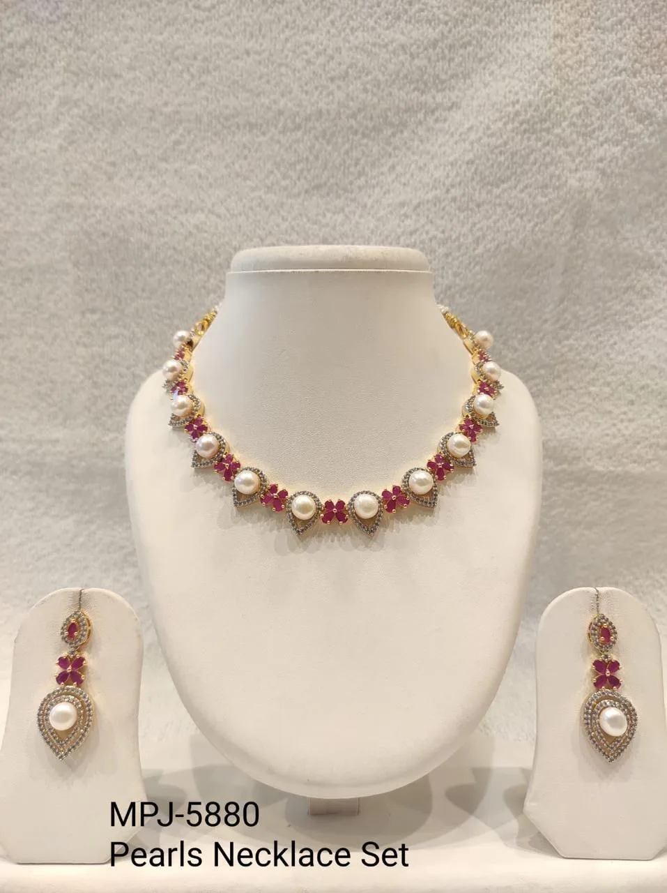 Pink Floral Round Pearl Necklace Set — Pink & White & Gold
