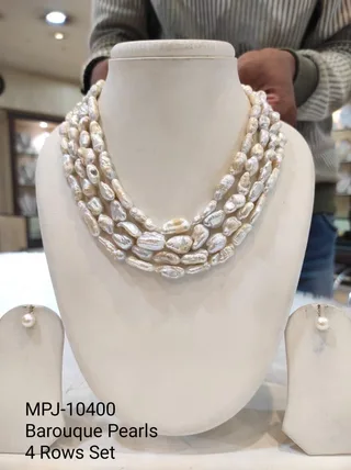 White Four-Row Petite Baroque Pearl Necklace Set