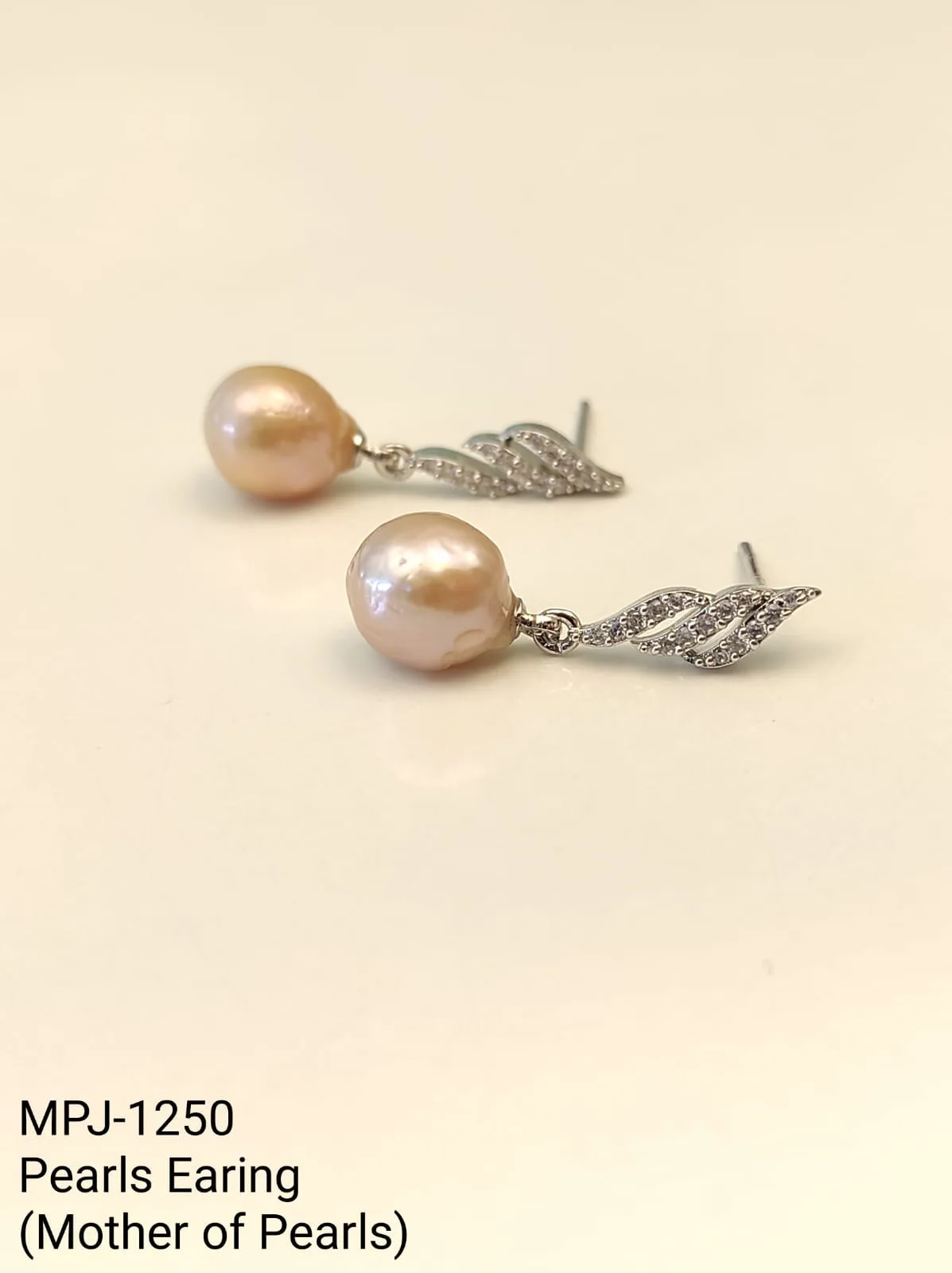 Peach Mother-of-Pearl Leaf Drop Earrings — Peach & Silver