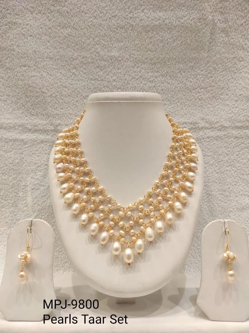 White Pearl Fringe Necklace and Earrings Set — White & Gold