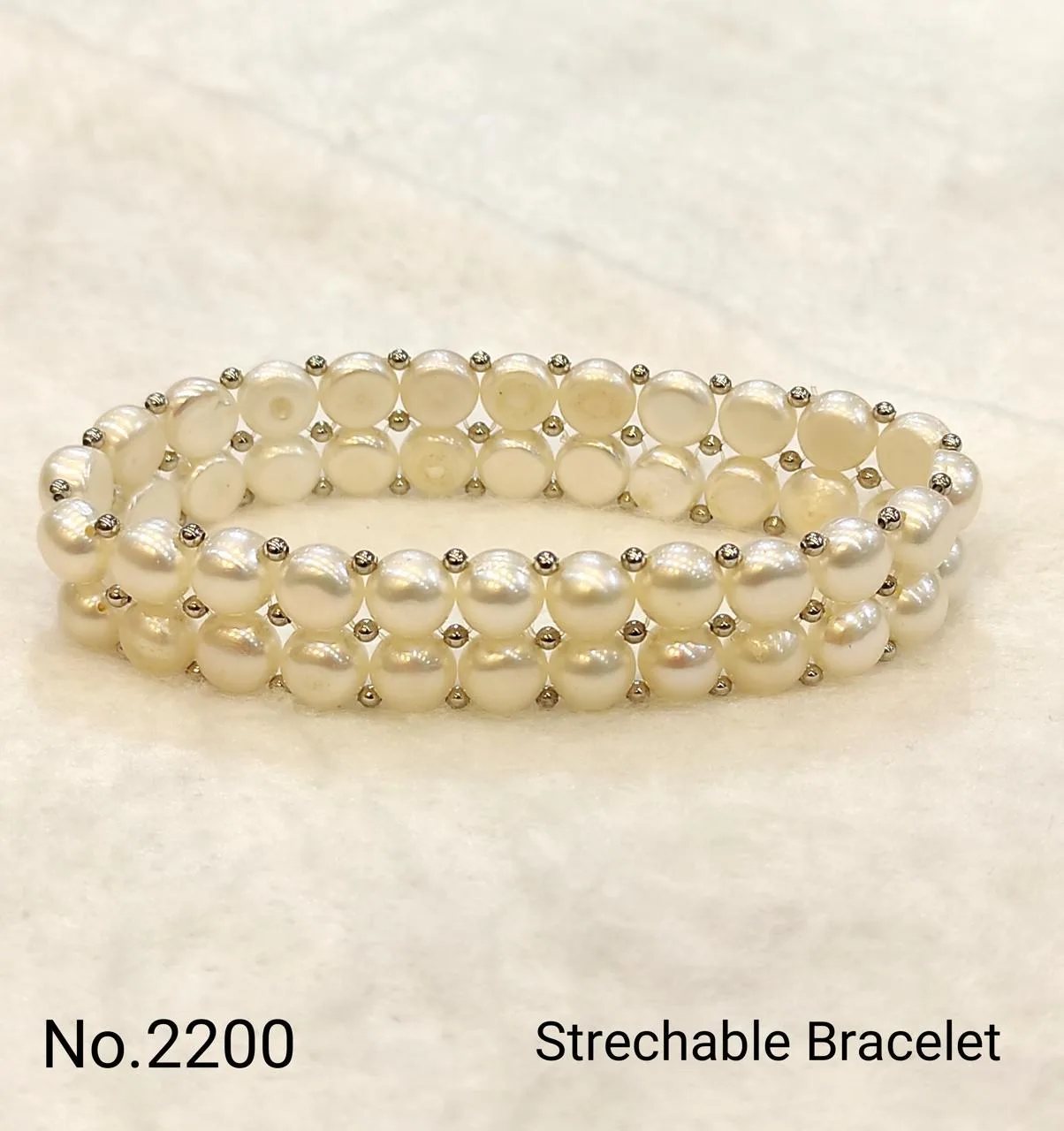 White — Stretchable Freshwater Pearl bracelet — White