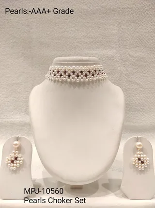 Burgundy Lattice Pearl Choker Set