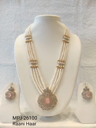 White & Pink — Freshwater Pearl Necklace Set