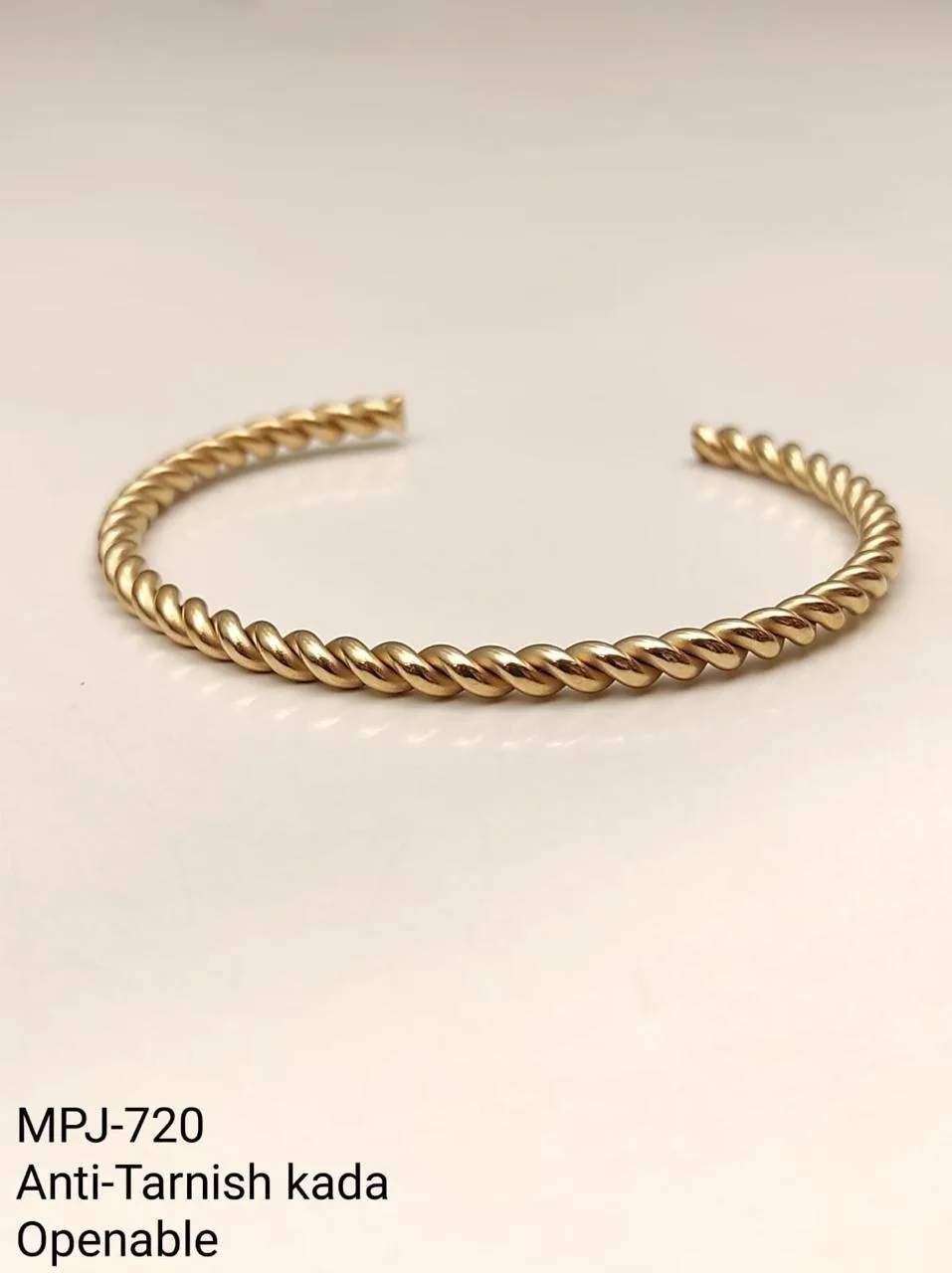 Gold — Twisted pattern Kada — Gold