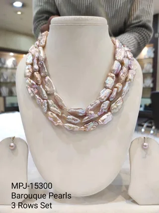 Pink Three-Row Elongated Baroque Pearl Necklace Set