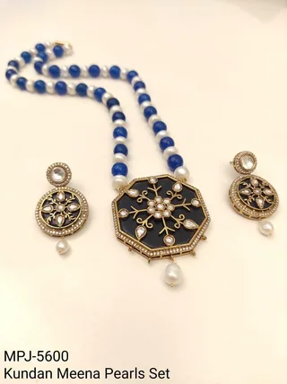 Blue Octagonal Pendant Pearl Necklace Set