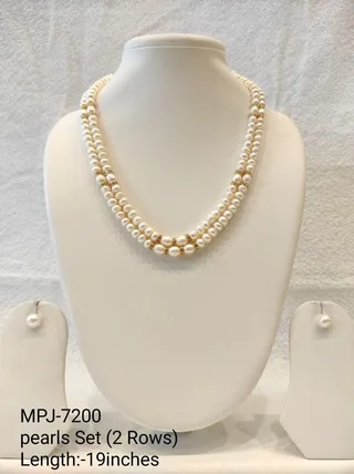 Two-row pearl necklace set