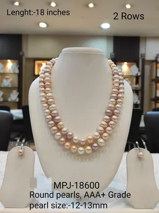 Two-row pearl necklace set
