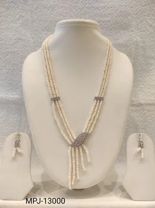 White & Silver — Multi-strand Freshwater Pearl necklace set