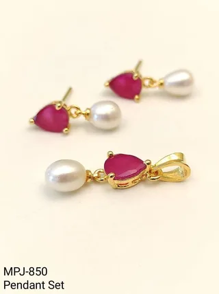 Ruby Red Teardrop Pearl Pendant and Earrings Set