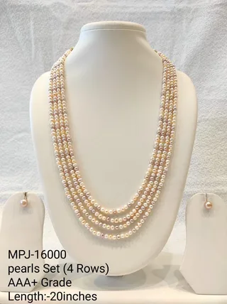 Pearls Set