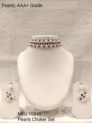 Burgundy Cluster Pearl Choker Set