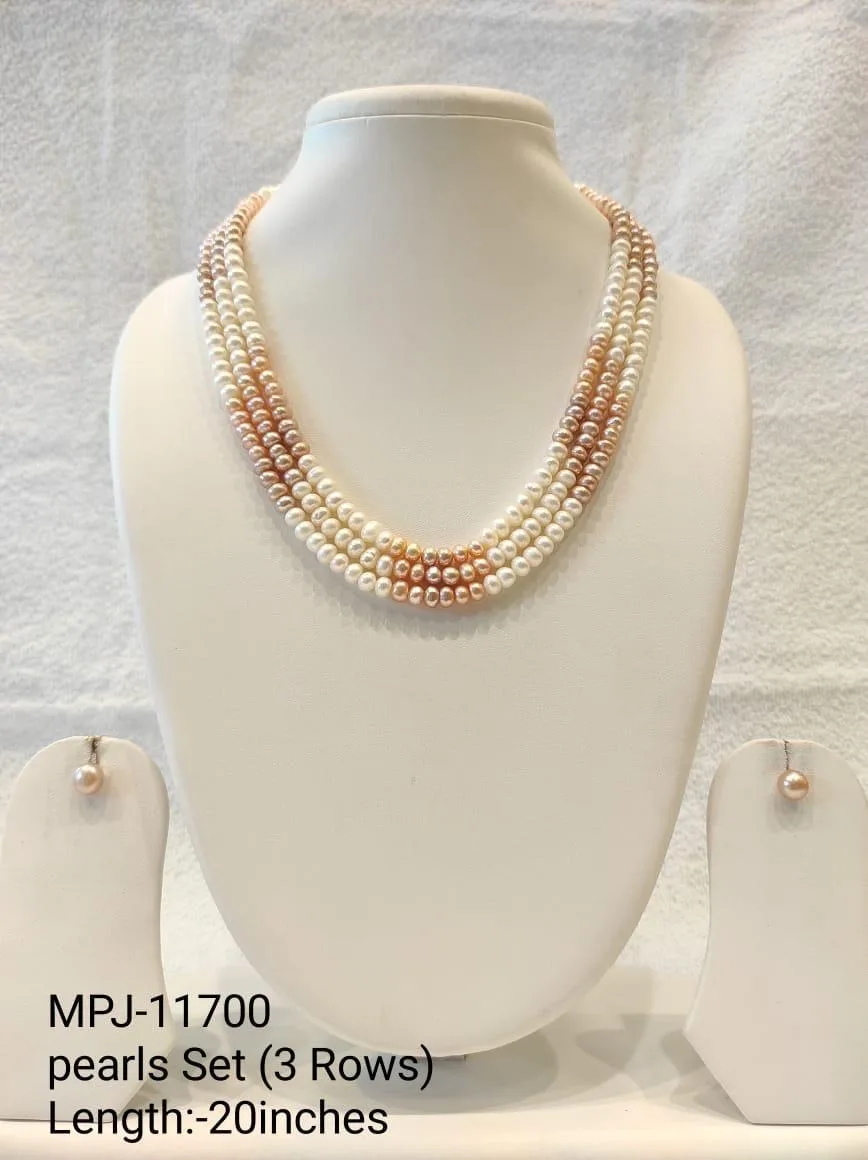 Pearls Set — White & Peach