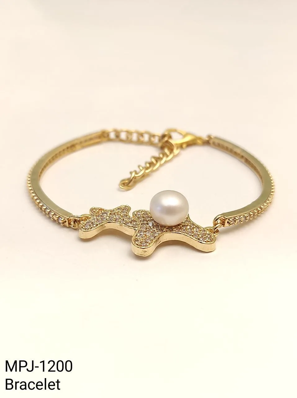 Gold & White — Freshwater Pearl Accent Bracelet — Gold & White