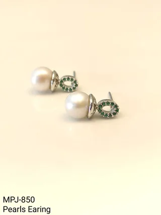Green Ring Accent Pearl Stud Earrings