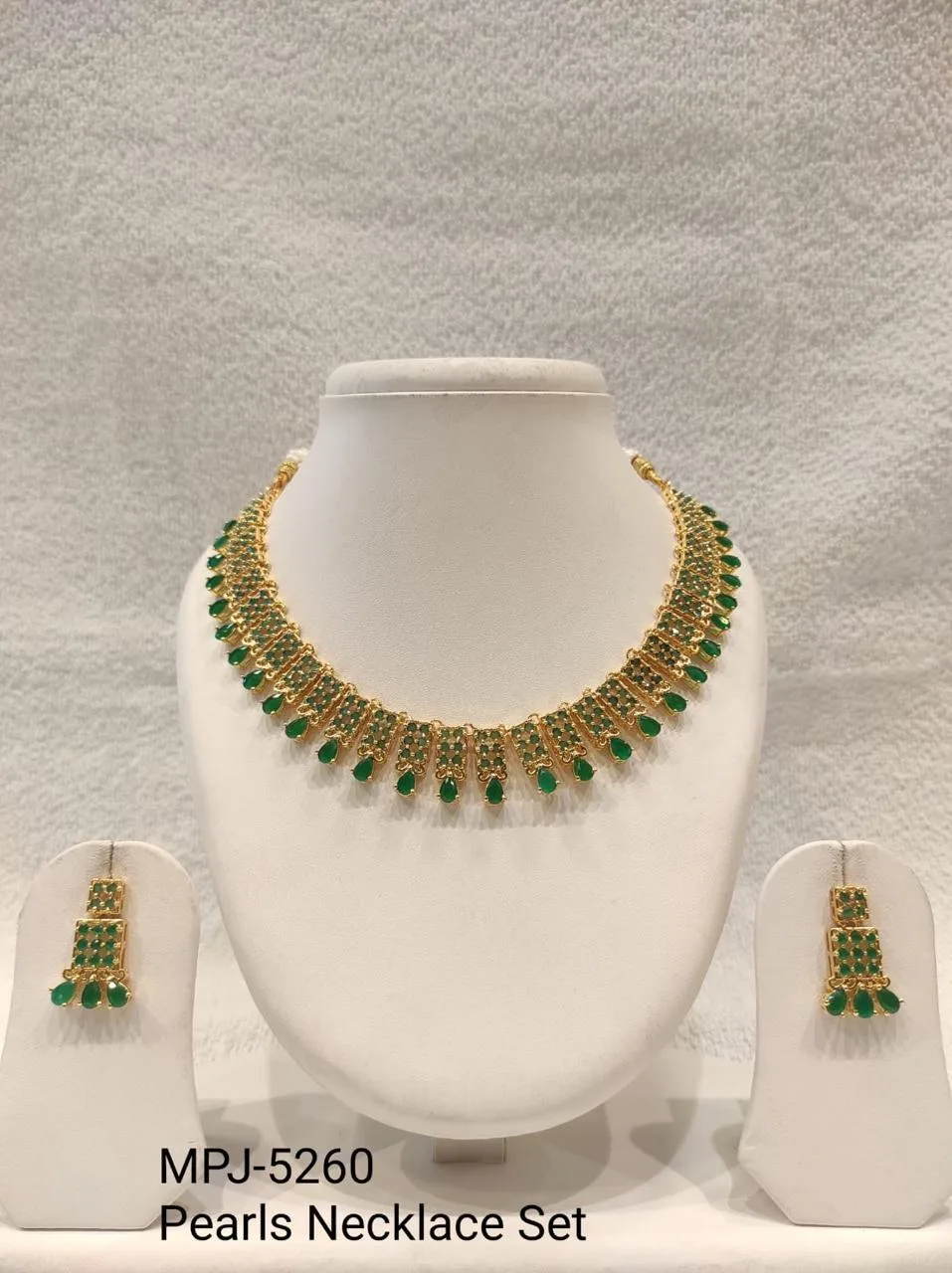 Green Rectangular Pearl Fringe Necklace Set — Green & Gold