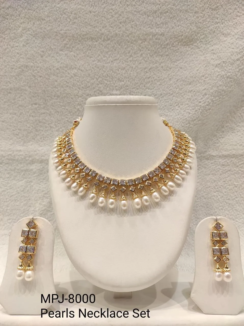White Pearl Square Stone Fringe Necklace Set — White & Gold