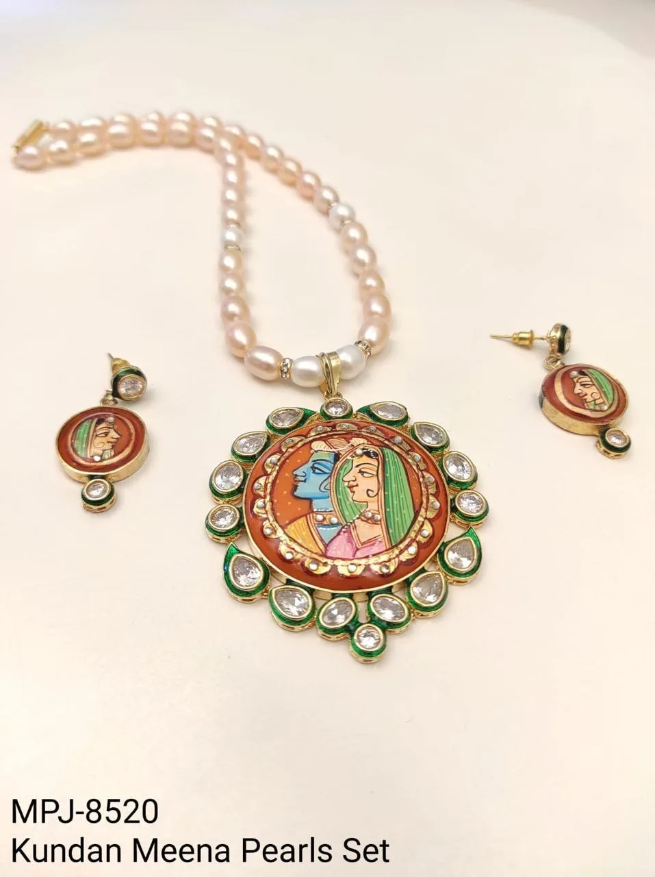 Peach Pearl Painted Pendant Necklace Set — White & Peach & Multicolour