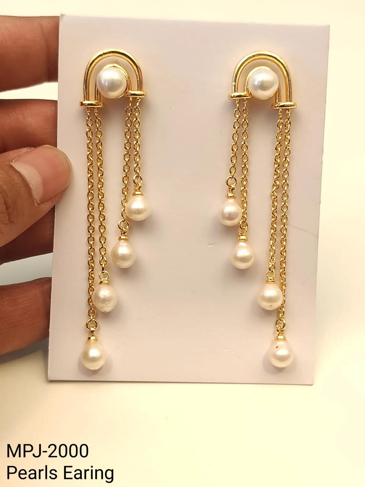 White Pearl Gold Arch Tassel Earrings — White & Gold