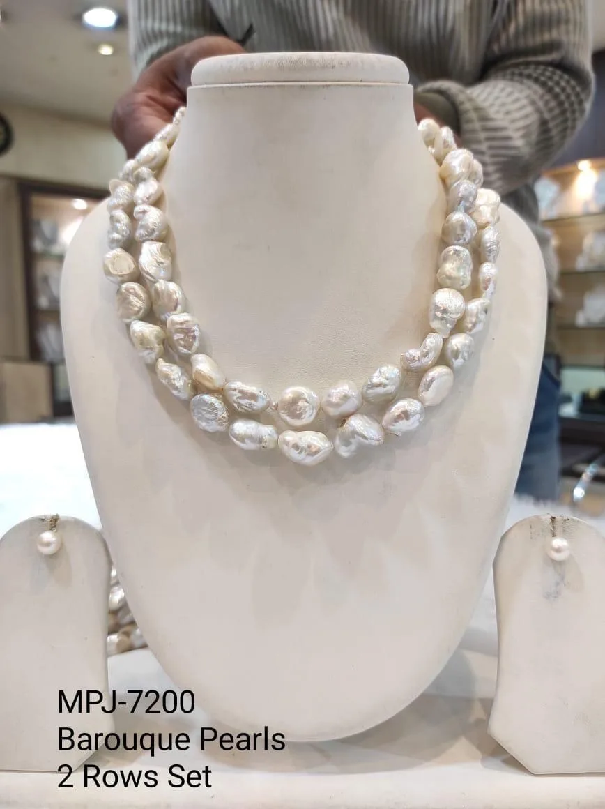 White Two-Row Ripple Pearl Necklace Set — White