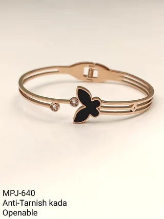 Gold & Black — Kada with black and stone design