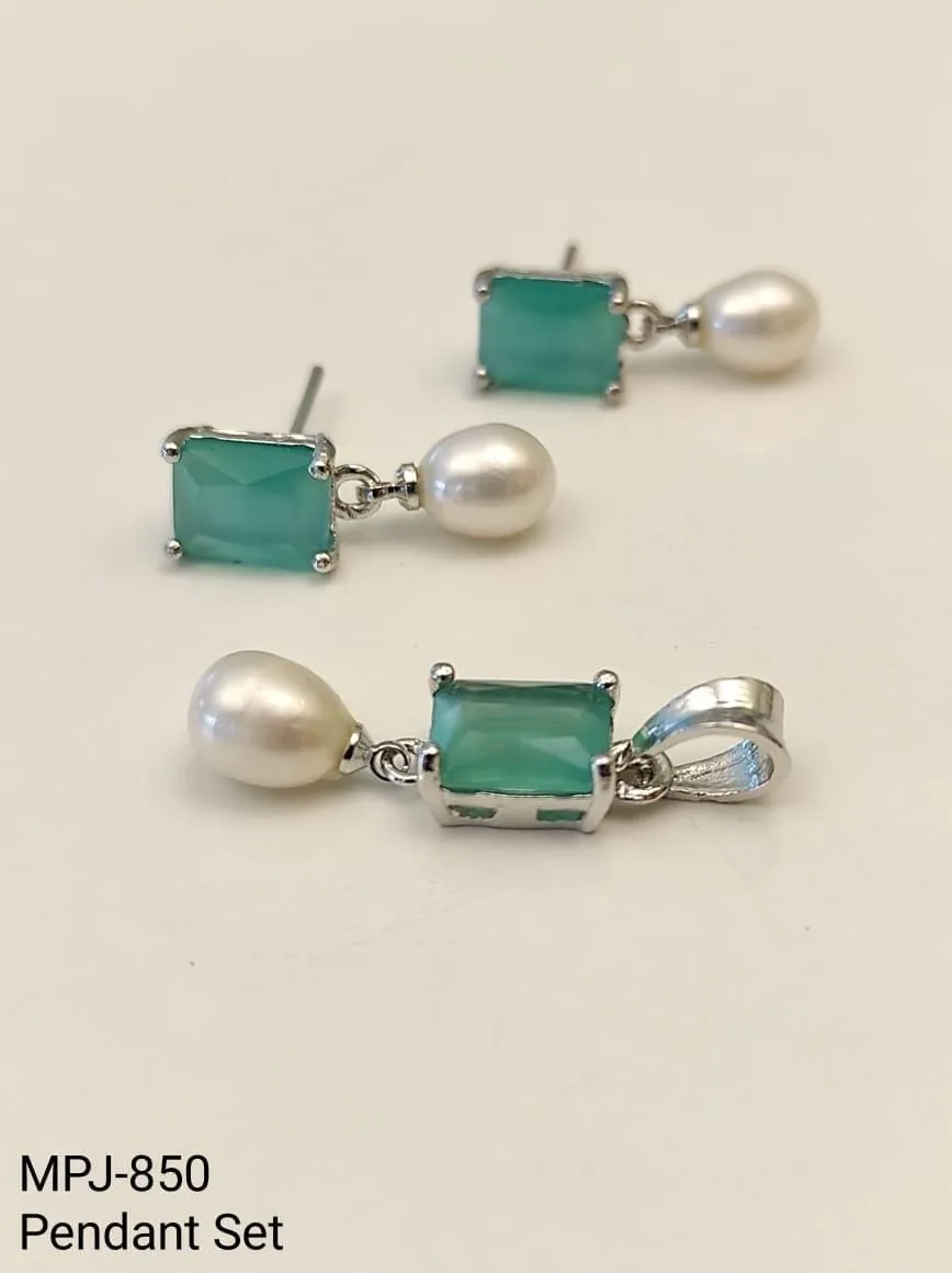 Green Rectangular Pearl Pendant and Earrings Set — White & Green & Silver