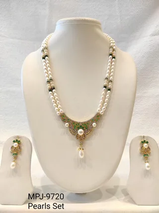 White & Green — Freshwater Pearl Set
