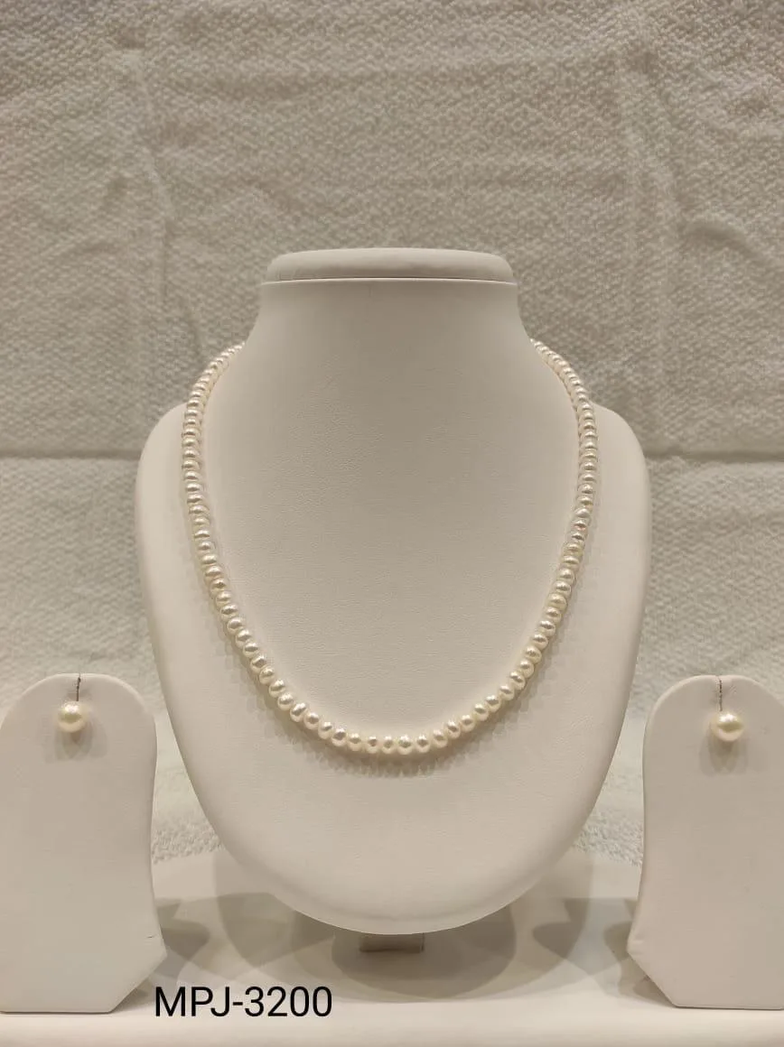 Classic Petite White Round Pearl Necklace Set — White & Cream